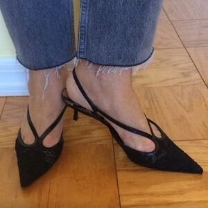 Dolce & Gabbana Lace Slingback Pumps